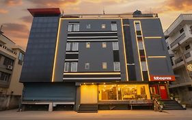 Fabhotel Pp Residency